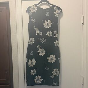 Banana Republic Black Floral Cap-Sleeve Midi Dress